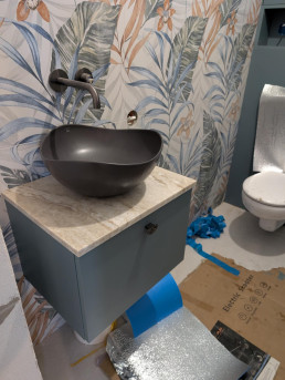 Meble łazienkowe, szafka pod umywalką, szafka nad wc, zabudowa geberit