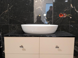 Meble łazienkowe, szafka pod umywalką